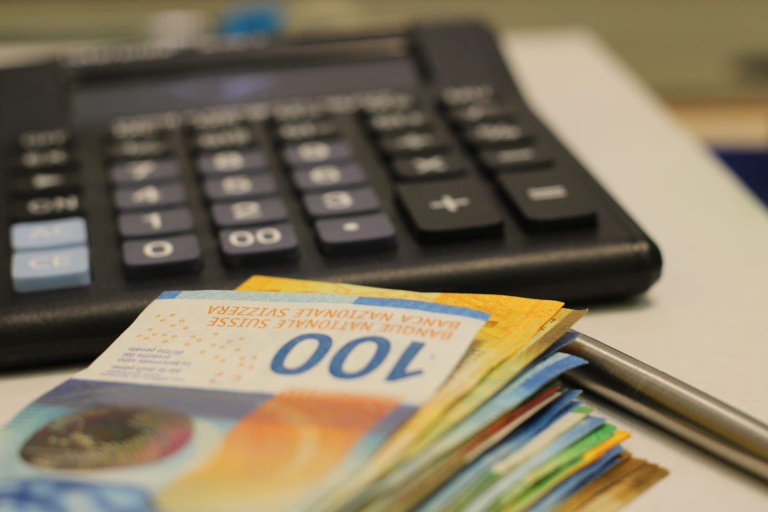 Konvertor valuta — BIRO Marković menjačnica Novi Sad